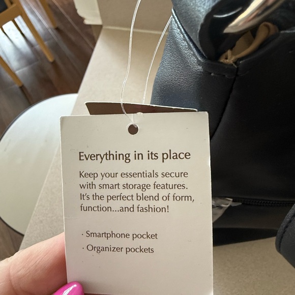 Giani Bernini Nappa Leather Hobo Bag in Navy - Picture 5 of 5